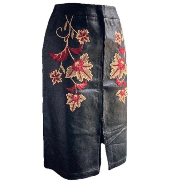 Minkpink Fallen Embroidered Midi Skirt Black, Women’s Large New With Tags - Picture 7 of 8